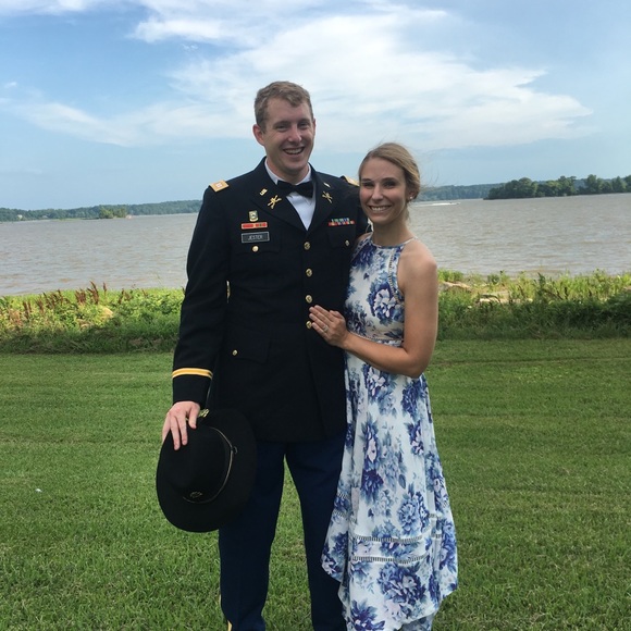 Meet your Posher, Hannah - Picture 1 of 1